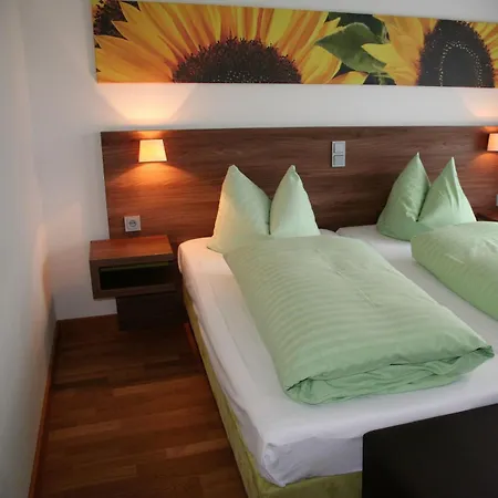 Event Domizil H++ Bed & Breakfast *